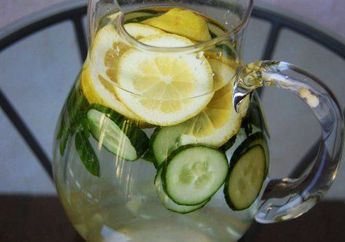 Perut Rata dalam Waktu 4 Hari dengan Rutin Meminum Resep Ini. Cara Bikinnya Mudah Banget!