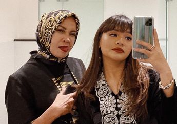 Intip Seru & Kecenya 5 Fashion Kompak Amel Carla dan Sang Mama!