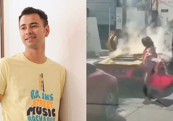 Mirip Kasus Terbakarnya Mobil Mewah Rp 19 Miliar Milik Raffi Ahmad, Lamborghini di Surabaya Keluarkan Asap dan Terbakar Saat Dikendarai di Jalan Raya