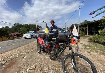 Viral Kisah Kakek Mantan Tukang Becak Berusia 62 Tahun Nekat Kayuh Sepedanya Sejauh 10,7 Kilometer Demi Bisa Ke Tanah Suci, Netizen: Jika Allah Izinkan, Insyaallah Sampai