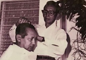 Masih Ingin Dicukur oleh Pemotong Rambut Bawah Pohon Walaupun Sudah Jadi Presiden, Alasan Soeharto Bikin Sang Pencukur Terharu