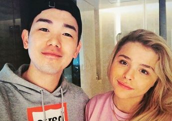 Berteman Lama, Eric Nam dan Chloe Moretz Udah Kayak Adik Kakak Meski Dikira Pacaran!