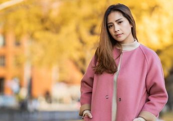 Model Baju Tidur Mewah Nagita Slavina Dinilai Ribet oleh Netizen, Yuk Lihat!