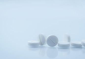 Iseng Hancurkan Obat Demam yang Sudah Tidak Terpakai dan Buang di Tanaman Kesayangan, Keesokan Harinya Perempuan Ini Kaget Dapati Tanamannya Malah Jadi Seperti Ini