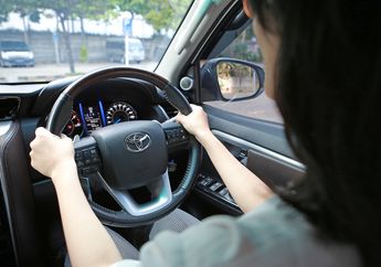 Stigma Cewek Kendarai Mobil Pribadi, Padahal Kenyataannya Nggak Gitu-Gitu Amat Sih