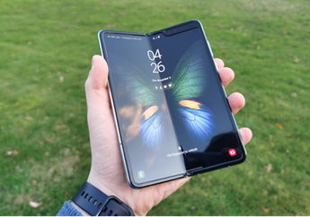 Sudah Ada di Indonesia, Ini Fakta Samsung Galaxy Fold. Enggak Cuma Bisa Dilipat!