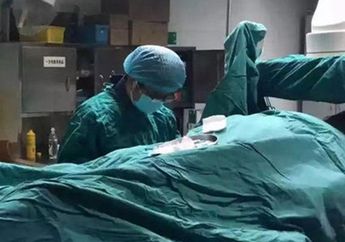 Dokter Mengoperasi dan Membuang Alat Vital Paisen Tanpa Persetujuan, Padahal Pasien Berulang Kali Bilang 'Tidak,' Seminggu Kemudian Pasien Menangis Karena Operasi Itu Tak Bisa Diubah