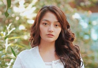 Kini Hidup Bergelimang Harta & Nikahi Bintang Iklan, Pedangdut Cantik Ini Mengaku Sempat Makan Satu Mi Instan Dibagi Dua, 'Duit Cuma Pas-Pasan'