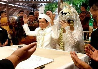 Usia Berbeda 32 Tahun Hingga Mau Terima Apa Adanya, Belum Apa-apa Komedian Jadul Itu Ketahuan Sudah Sulit Lakukan Hal Ini Pada Sang Istri yang Baru Dia Nikahi