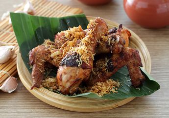 Resep Ayam Goreng Serundeng Enak Ini Jadi Semakin Spesial Dengan Taburan Serundeng