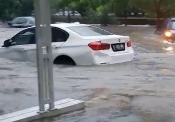 Pemilik Bingung Cari Sedan BMW-nya yang Hanyut Terseret Banjir, Begini Kondisinya Saat Ditemukan