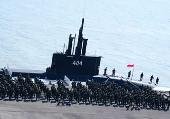 Kapal Nelayan dan Coast Guard Langgar Kedaulatan Laut Natuna, TNI Unjuk Gigi: Siap Bela NKRI dengan Kekuatan Tempur yang Bisa Bikin Malaysia Jadi 2 Bagian