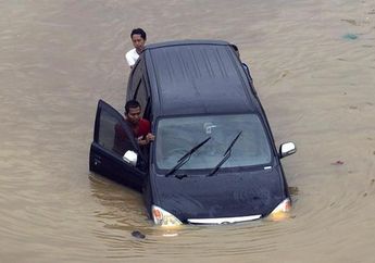 Kerendam Banjir Buat Harga Second Mobil Anjlok, Ternyata Jenis Mobil Ini yang Paling Stabil Dijual, Cuma Rugi 10 Persen!