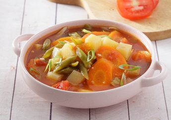 Resep Sayuran Kuah Tomat Enak, Kuah Segarnya Bikin Makan Malam Jadi Istimewa