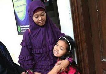 Telan Pil Pahit Uang Tabungannya Dibawa Kabur Sang Ayah, Artis Cilik Ini Harus Rela Lakukan Ini demi Sambung Hidup