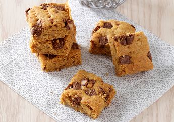 Resep Kue Imlek, Resep Kue Kering Kacang Cokelat Bar Gurih Ini Dijamin Bikin Tamu Senang