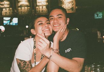 Pacari Anak Sulung Menteri Wishnutama, Selebgram Awkarin Pamer Kemesraan Bareng Sang Kekasih, Sabian Tama: Akan Kubuktikan Keseriusanku!