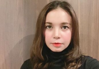 Nikmati 11 Tahun Menjanda, Penyanyi Cantik Malah Makin Sukses hingga Bisa Miliki Rumah Senilai Rp 30 Miliar, Mewahnya Bak Resort!