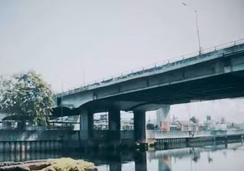 Tiga Sosok Si Manis Penunggu Jembatan Ancol Dikuak oleh Om Hao Kisah Tanah Jawa, Inilah Alasan Makhluk Gaib itu Sering Menganggu Pengendara dan Orang yang Melintas di Sana