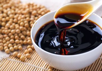 Sering Jadi Pendamping Makan, Siapa Sangka Kecap Ternyata Bisa Sebabkan Penyakit Ganas, Salah Satunya Kanker Payudara!