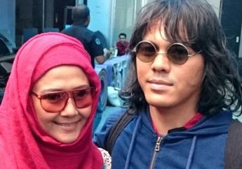 Punya Rutinitas untuk Menyemangati Ria Irawan Melawan Kanker, Mayky Wongkar Ungkap Kerinduan pada Sang Istri: Setelah Shalat, Kangen