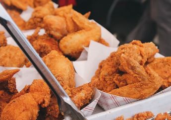 Katanya Ceker Ayam dan Sayap Ayam Bisa Sebabkan Kanker Serviks dan Payudara, Cek Faktanya Dulu!