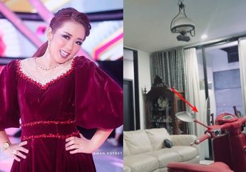 Rumah Mewah Soimah Bernuansa Minimalis dengan Sentuhan Antik, Di Ruang Tamu Terparkir 2 Motor Vespa Seharga Rp300 Juta