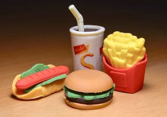 Ngeri! Cek Makanan Anda, Tanpa Disadari Ternyata Makanan yang Sering Dikonsumsi Ini Mengandung Plastik