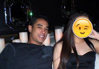 Jadi Janda di Usia 18 Tahun dan Gagal Jadi Menantu Aburizal Bakrie, Pose Seksi Artis Cantik ini di Dapur Jadi Sorotan