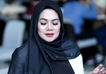 Ogah Dibilang Bangkrut, Sarita Abdul Mukti Blak-blakan Ungkap Alasan Jual Istana Mewahnya Seharga Rp 50 M: Kasihan Sama Faisal Harris?