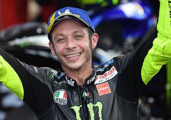Pebalap Valentino Rossi Lengser Dari Pabrikan Yamaha, Fans Garis Keras Jangan Baper Ya