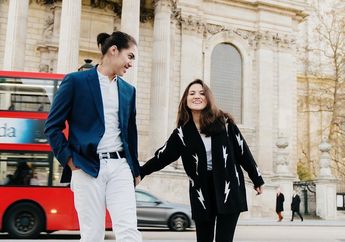 El Rumi Pamer Foto Bareng Cewek Lain, Netizen: Sama Marsha Aruan Udah Putus?