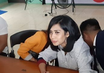Nahas, Anak Karen Pooroe Tewas Jatuh dari Apartemen Gara-Gara Ingin Main Hujan