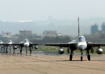 China Ketahuan Terbangkan Jet Pembawa Misil, Militer Taiwan Langsung Luncurkan F-16 untuk Mengusirnya, Komando Teater Timur Tiongkok Berkilah Cuma Latihan