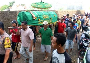 Balita 4 Tahun Tewas Digigit Ular Weling Saat Tidur, Sang Ibu Tak Kuasa Menahan Air Matanya: Saya Kira Dia Tidur, Sampai di IGD Sudah Tidak Sadarkan Diri...