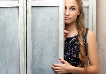 Pemalu & Insecure, Ini 4 Zodiak Paling Enggak Percaya Diri!