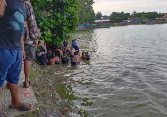 Asyik Main Getek Hingga Tak Sadar Posisinya Sudah di Tengah Waduk, Siswa SMP Ini Tiba-tiba Jatuh dan Tenggelam, Ibu Korban Syok: Disangkanya Tuh Lagi Tidur di Kamar...