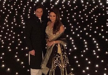 Shah Rukh Khan Bagikan Potret Mesra Bersama Istrinya di Hari Valentine, Romantisnya Awet sampai 36 Tahun Bikin Fans Jadi Baper!
