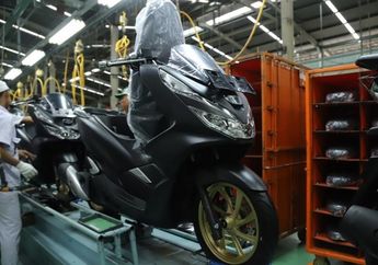 Ada Aksen Gold Pada Warna Baru Skutik Honda PCX, Harga Terkini Mulai Rp 29,5 Jutaan
