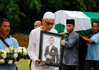 Sempat Ikut Turun ke Liang Lahat Antarkan sang Anak ke Peristirahatan Terakhir, Ayah Ashraf Sinclair Ungkap Momen Terakhirnya Bersama sang Putra