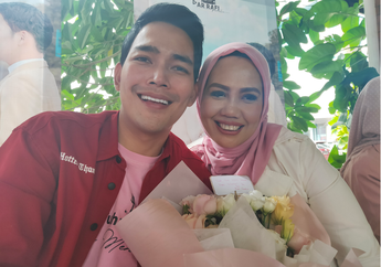 Berkali-kali Kawin Cerai, Elly Sugigi Harus Telan Pil Pahit Percintaan Sekali Lagi, Relakan Kisah Cintanya Kandas dan Melihat Aditya Gumelar Bersanding di Pelaminan dengan Wanita Lain
