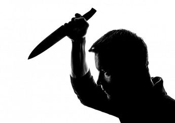 Nekat Keluar Rumah di Tengah Wabah Virus Corona, Pria yang Sedang Batuk Ini Langsung Ditusuk Temannya