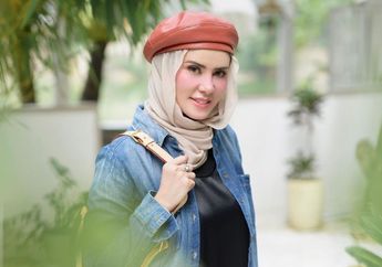 Angel Lelga Pamer Potret Selfie, Tampilan Alisnya yang Lebat Justru Bikin Salah Fokus