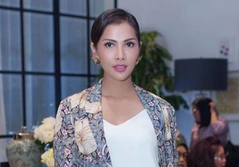 Tak Merasa Tua, Nadia Mulya Pamer Foto Masa Kecil di Pertambahan Usianya yang ke-40 Tahun
