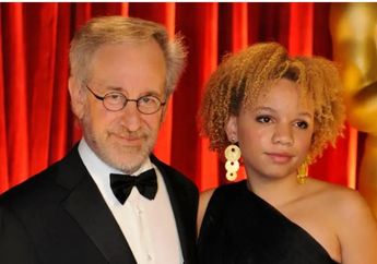Putrinya Umumkan Akan Jadi Bintang Porno, Sutradara Steven Spielberg Kabarnya Malu Banget!
