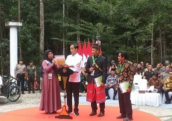 Curhatan Ibu Ini Bikin Presiden Joko Widodo Mendadak Gagap, Gubernur dan Menteri pun Diam Tak Berkutik