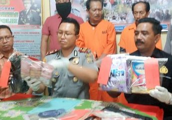 Ngaku Kiai Sakti yang Mampu Gandakan Uang Hingga Rp 20 Miliar dengan Bantuan 40 Jin, Pria Ini Berhasil Tipu Korban Pakai Ritual Aneh dan Jimat Batu!