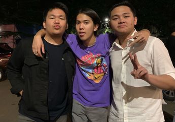 Bastian Steel Protes Enggak Ada Foto Dirinya di Ultah Debut Coboy Junior/CJR, Kiki: 'Siapa Suruh Left Duluan'
