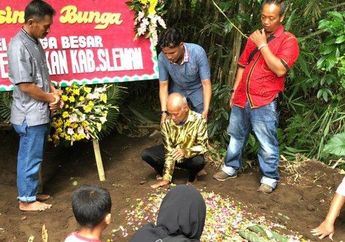 Susuri Sungai Sempor untuk Cari Putri Semata Wayangnya Hingga Kakinya Susah Digerakkan, Ayah Ini Telan Pil Pahit Dapati Anaknya Telah Meninggal: Dek, Maafin Bapak Ya