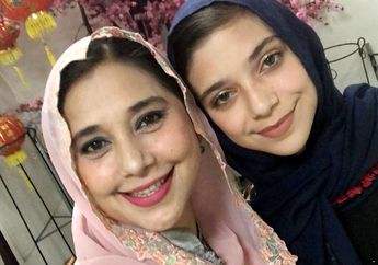 Jarang Terekspos, Intip Fashion Hijab Isabel Tramp Anak Ayu Azhari yang Mulai Beranjak Dewasa